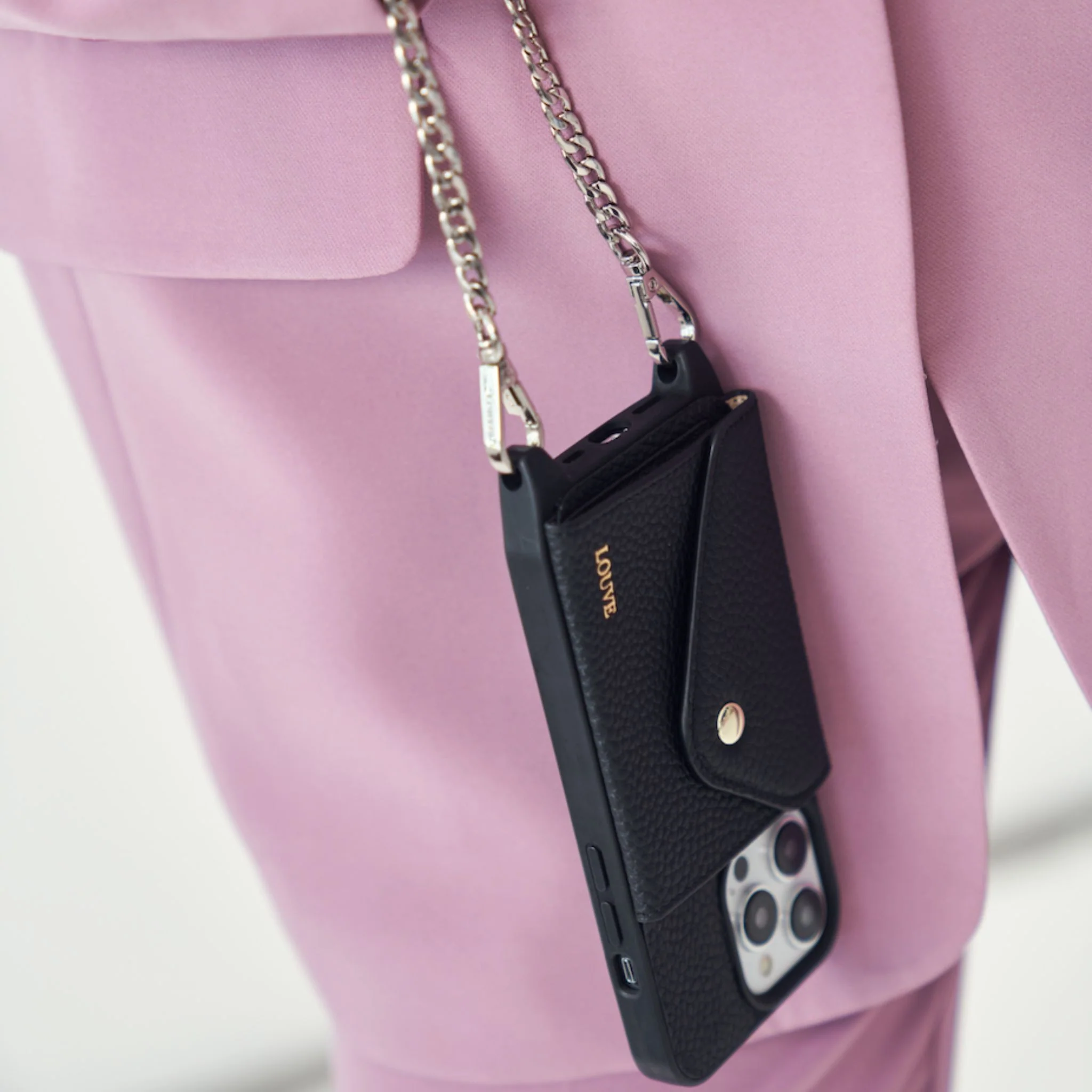 Ava Silver-Plated Crossbody Phone Chain - Image 3