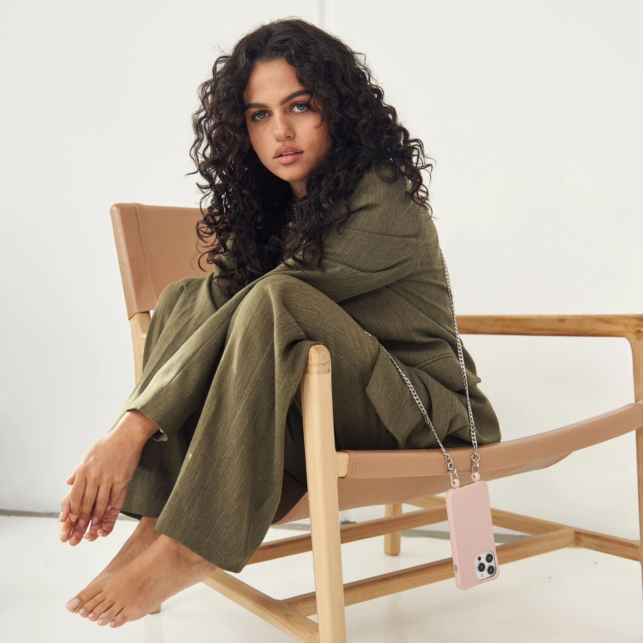 Ava Silver-Plated Crossbody Phone Chain - Image 8