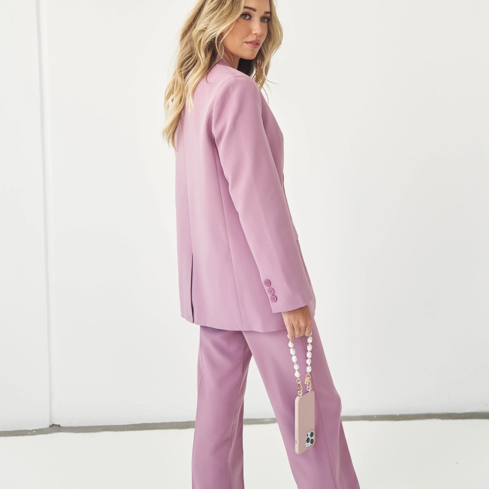 Dusty Pink Crossbody Phone Case - Image 10