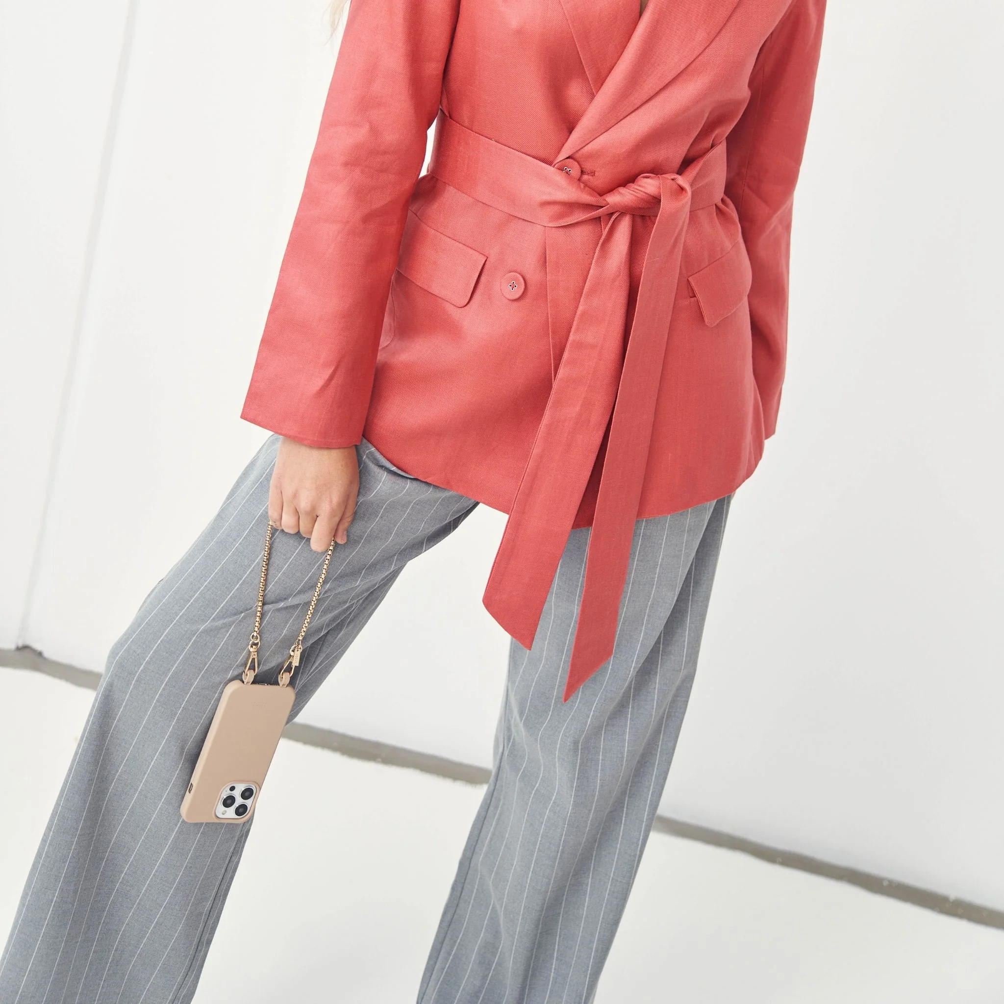 Gaia Gold-Plated Phone Wristlet - Image 11