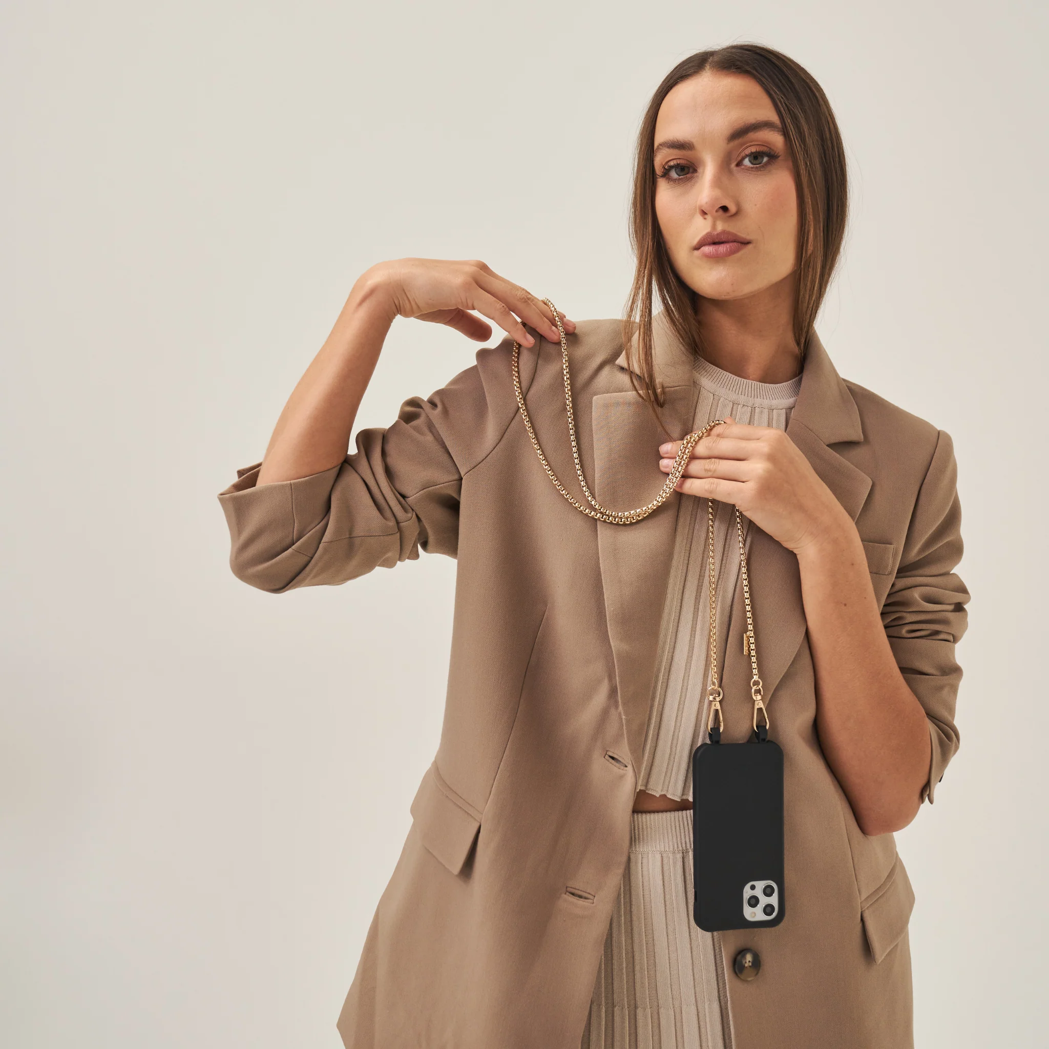 Black Phone Case + Gaia Gold-Plated Chain - Image 22