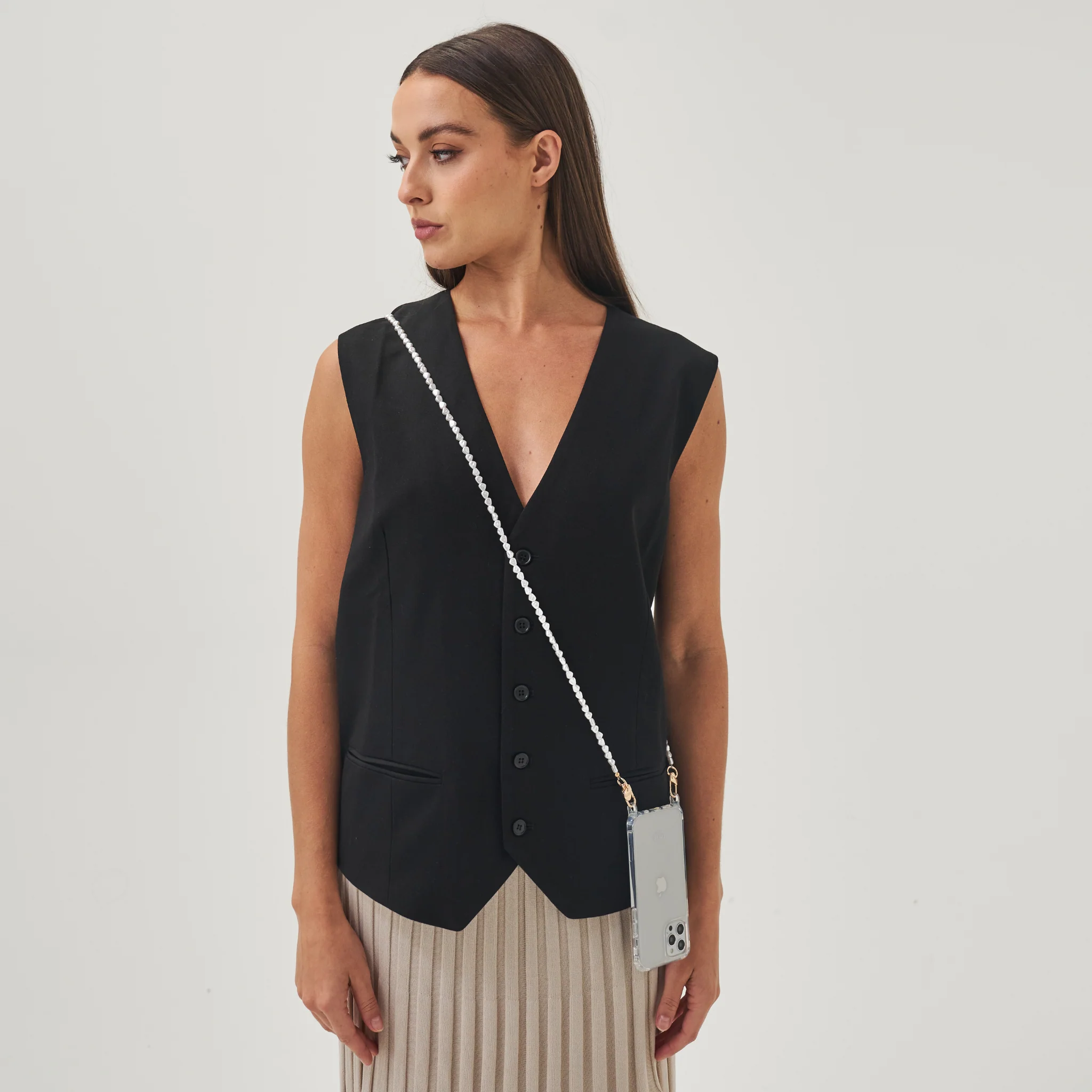 Pearl Crossbody Phone Chain - Image 9