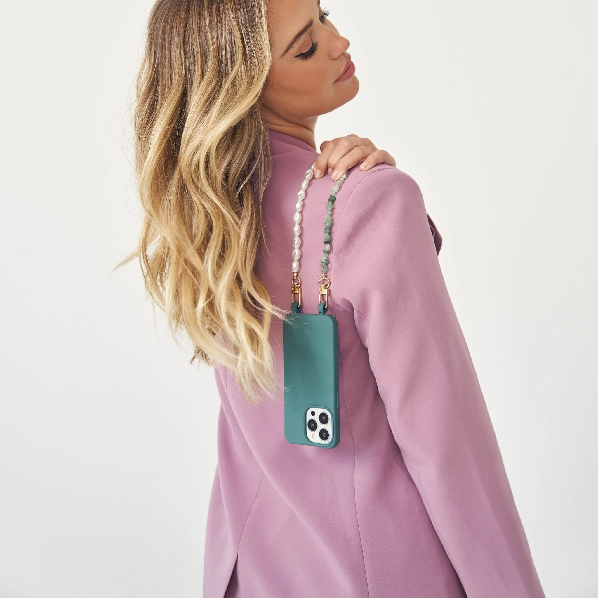 Bodi Pearl & Green Aventurine Phone Wristlet - Image 3