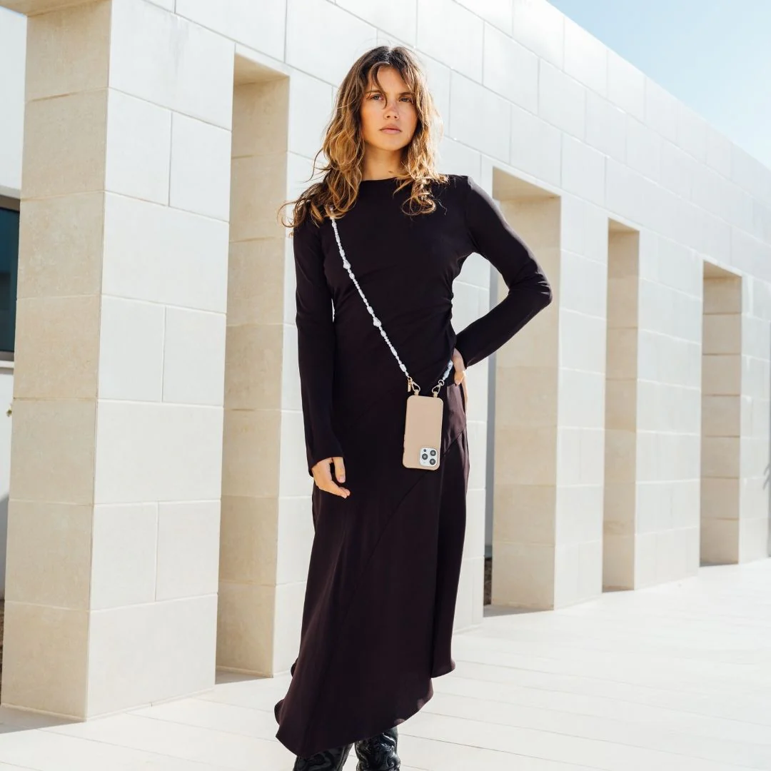 Moon Pearl Crossbody Phone Chain - Image 4