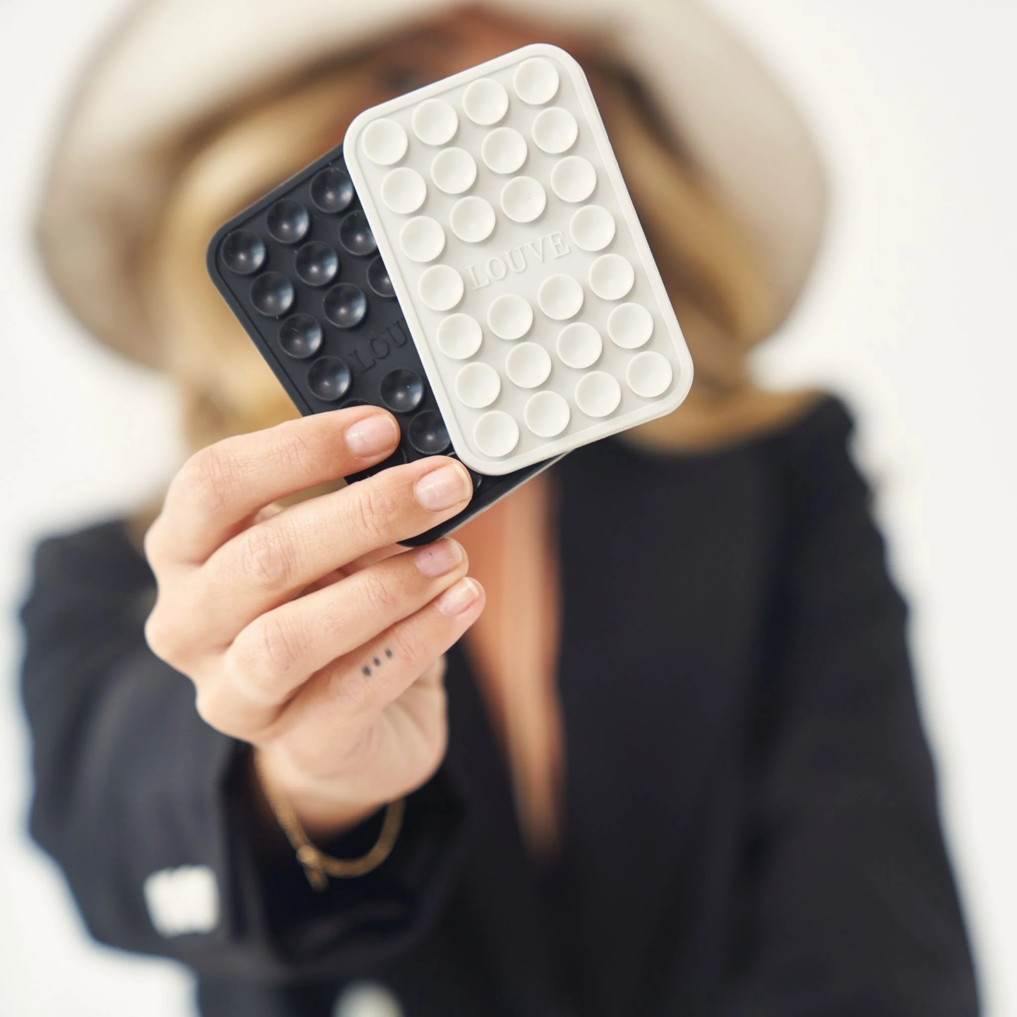 Suction Plate Phone Mount | Ocean Blue - Image 4