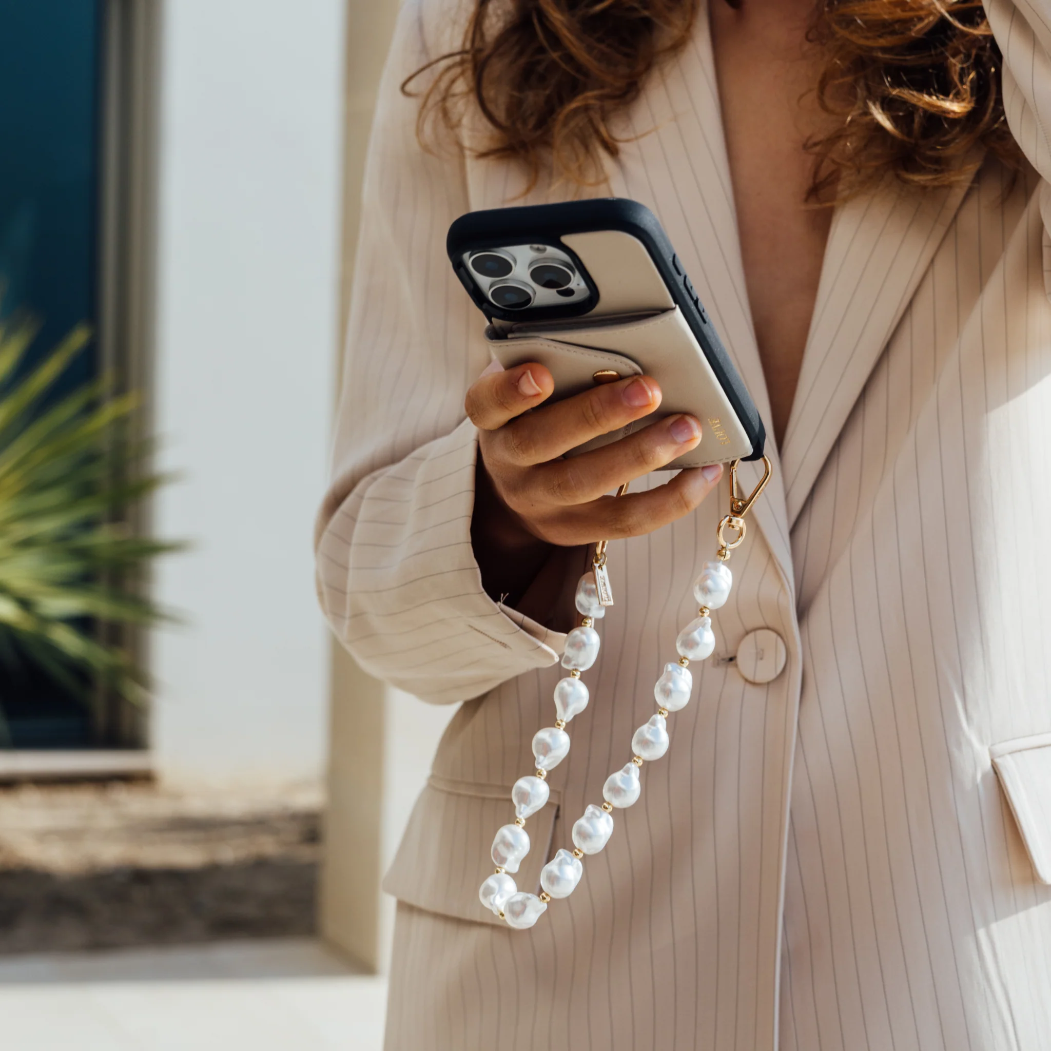 Zoe Bone Leather Phone Case Wallet & Crossbody Strap - Image 15